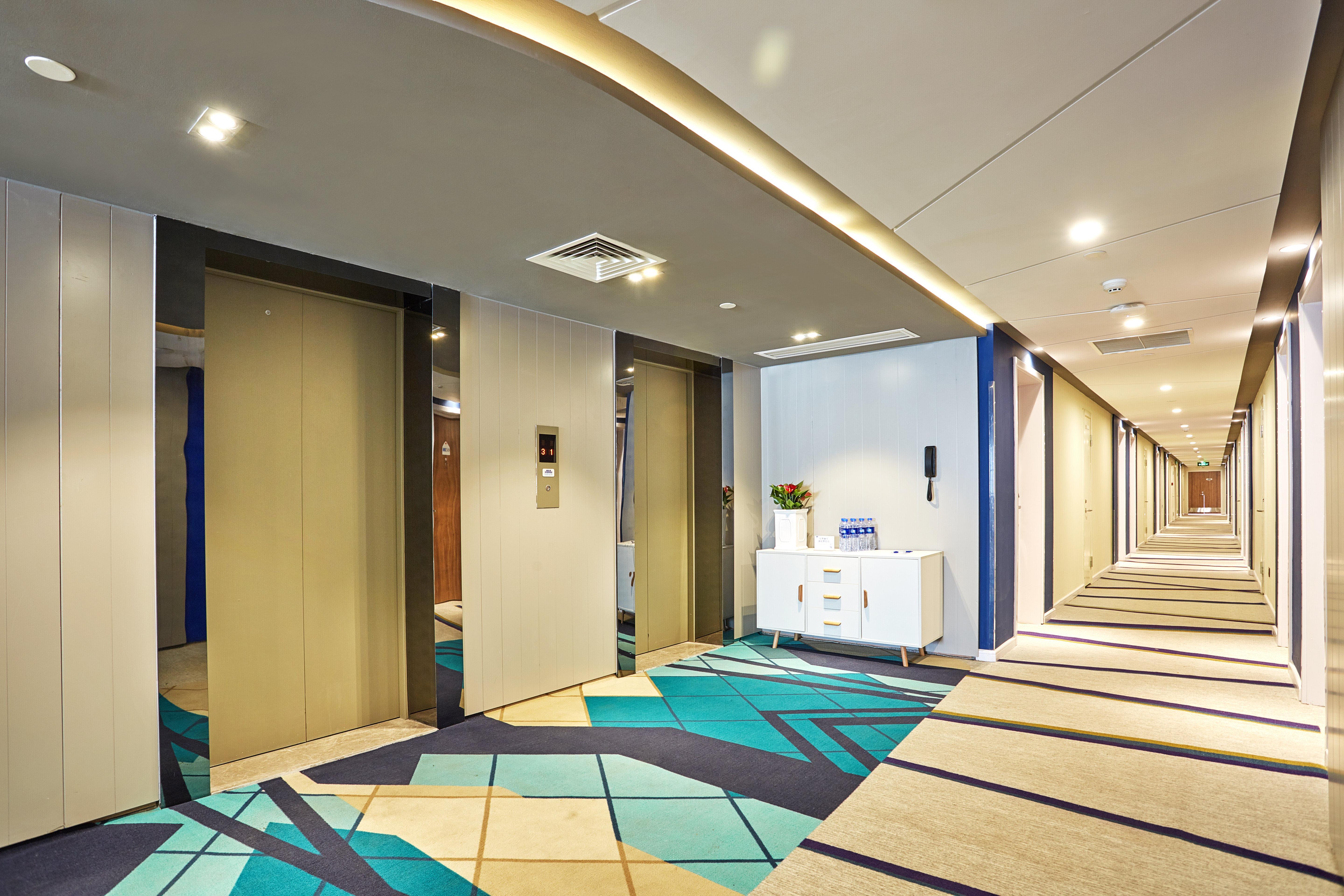 Holiday Inn Express Nanjing Xuanwu Lake By Ihg מראה חיצוני תמונה