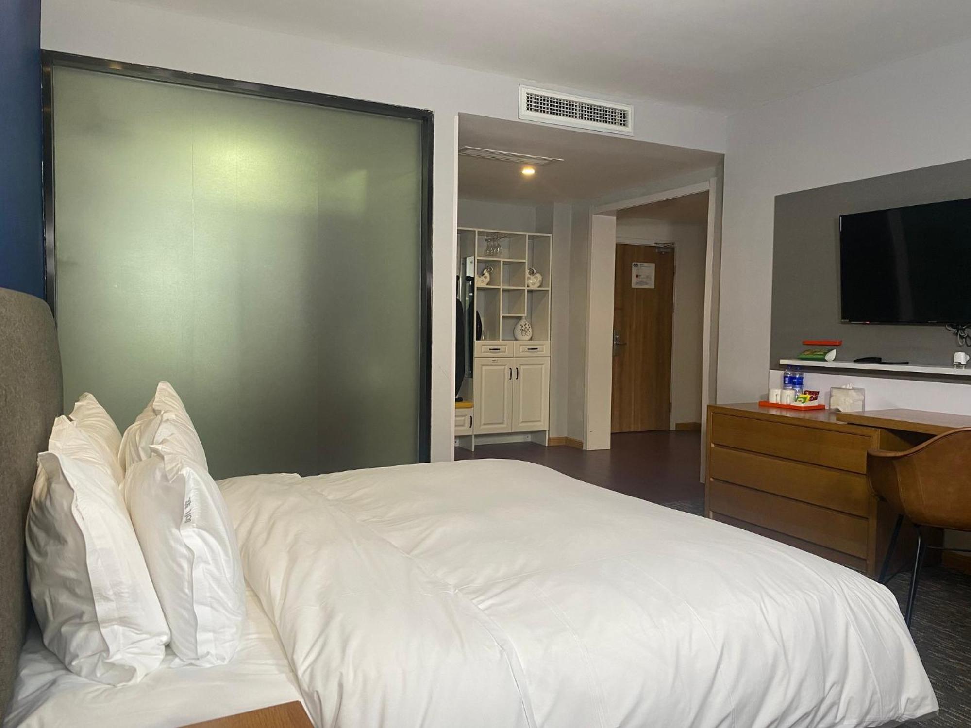 Holiday Inn Express Nanjing Xuanwu Lake By Ihg מראה חיצוני תמונה